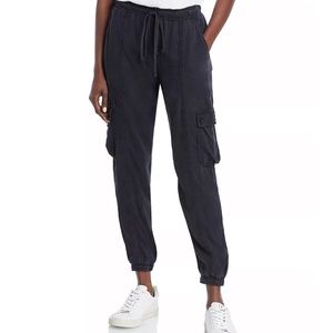 Bella Dahl cropped cargo pants